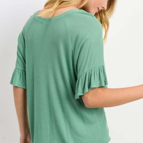 Ruffle Short Sleeves Raglan Ribbed Top - Picture 5 of 7